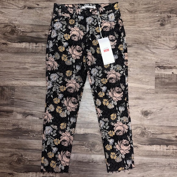 Celebrity Pink Floral Print Mom Jeans Hi-Rise Frayed Hem‎ Black Size 7 - Picture 1 of 5